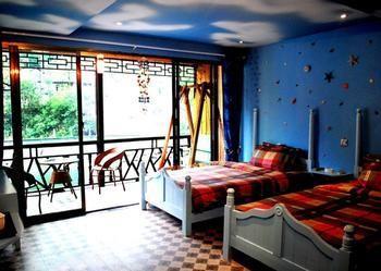 Fenghuang Lifetime True Love Hotel Exterior foto